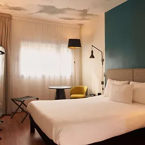Hotel Ibis Aeropuerto Barajas, Madrid